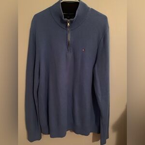 Tommy Hilfiger Men's 1/4 Zip-Up Sweater in Blue, in gently used condition,large